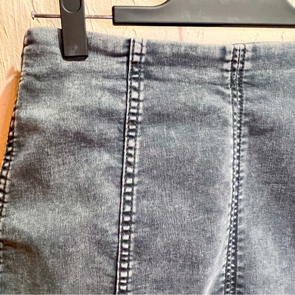 Free People Modern Femme Printed Faded Gray Stretch Mini Skirt Womens 6 - Picture 4 of 8